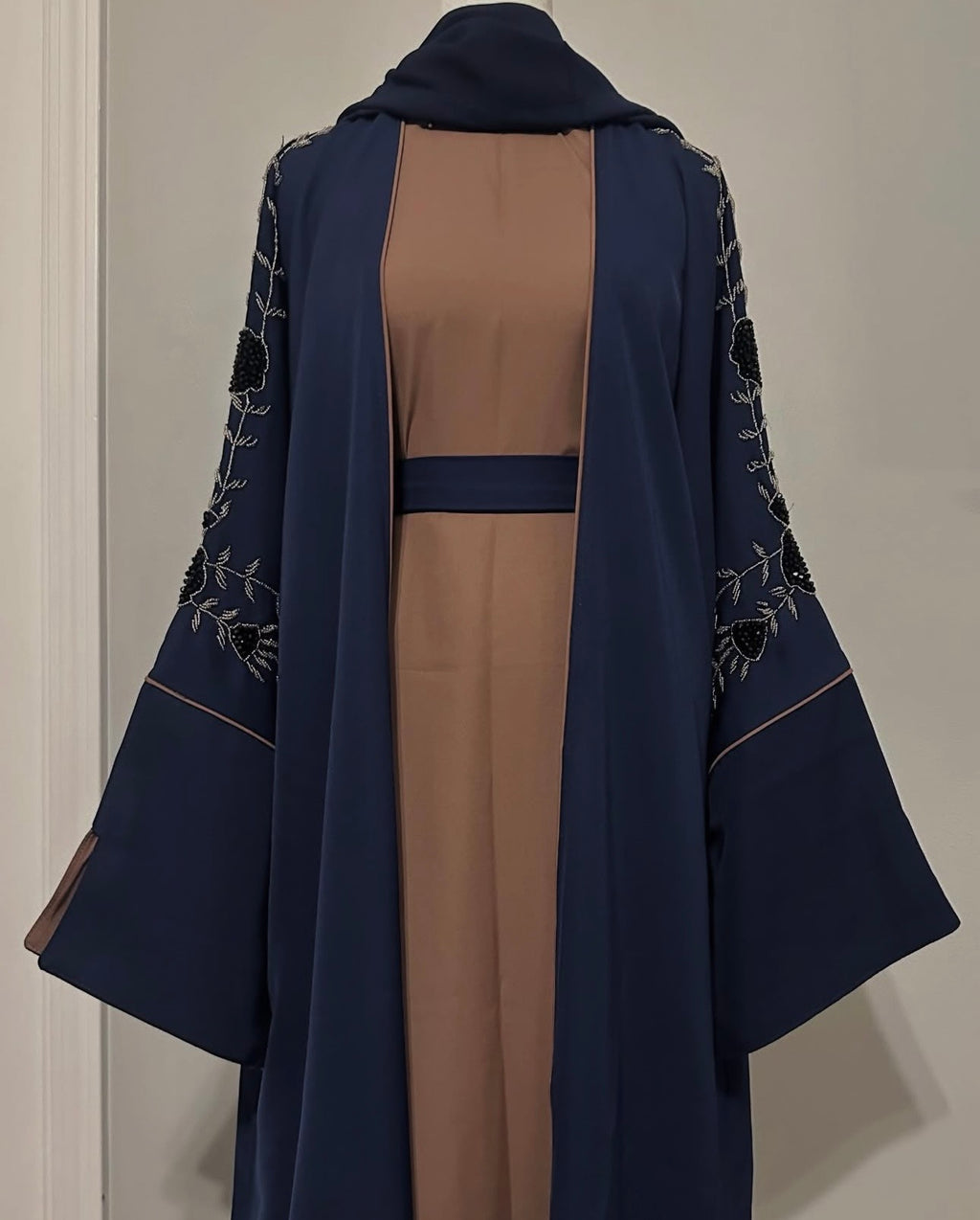 LAYAN Abaya Set