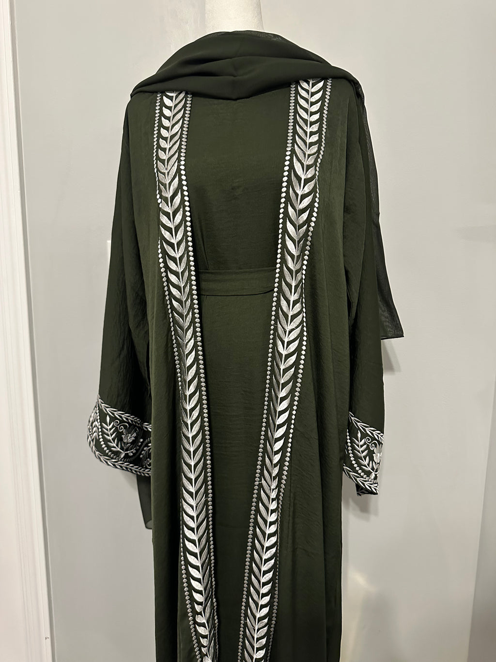Olive Branch Abaya Set